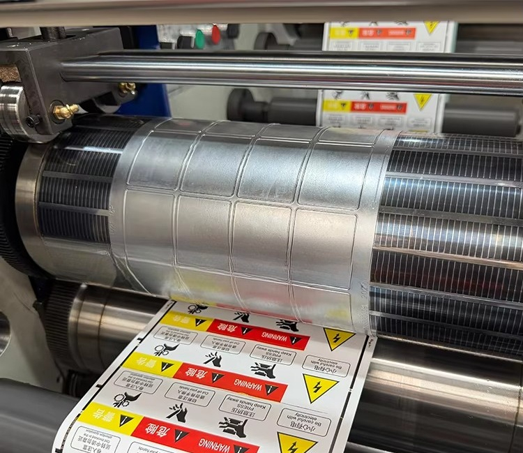PM320 Automatic Intermittent R – Die Cutting Machine recenzja i cena